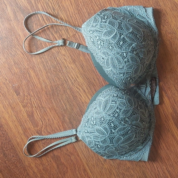 Victoria's Secret bra